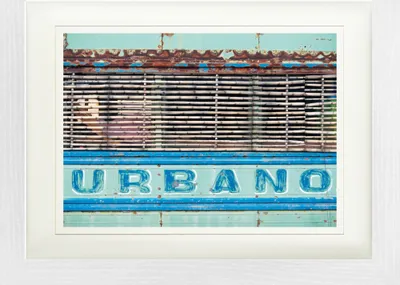 Obrázok produktu pre Vintage auto v rámčeku s elegantným paspartou | Nástenné umenie | V rámčeku - Urbano, Kubánsky autobus (30 x 40 cm)