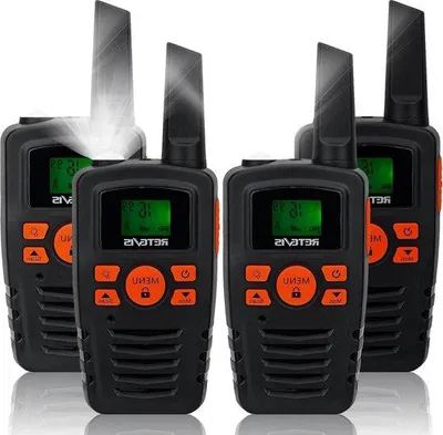 Productafbeelding van Famanu walkie-talkie set, 4 stuks - LED zaklamp - VOX handsfree functie - 16 kanalen - zwart