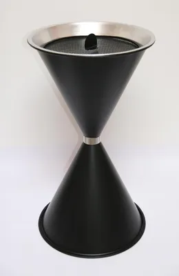 Produktbild von Standaschenbecher Diabola 71x40cm schwarz SZAGATO Germany Aschenbecher für draußen mit Deckel Standaschenbecher Stand Aschenbecher outdoor