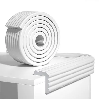 Obrázek produktu pro Ochranná pěna ve tvaru L – ochrana nábytku – bílá – 200 cm x 15 cm x 12 cm