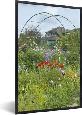 Produktbild von MuchoWow® Gerahmtes Poster Monets Haus mit bunten Blumen im Garten in Giverny, Frankreich 60x90 cm - Poster mit Schwarzem Bilderrahmen Wandposter Rahmen Foto Bilder - Kunst