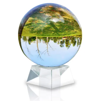 Produktbild von Intirilife Glaskugel mit Ständer in KRISTALL KLAR 100. mm – Kristallkugel mit Glasständer perfekt geeignet für Meditation, Fotografie, Dekoration uvm. – Kristallball Glasball Fotokugel