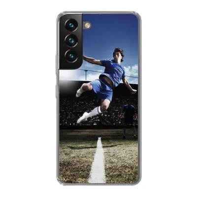 Produktbild von MuchoWow® Handyhülle Schutzhülle Hülle für Samsung Galaxy S22 Fußballspieler macht einen Volley Silikon Softcase Handy Hülle - Mobiltelefonhülle