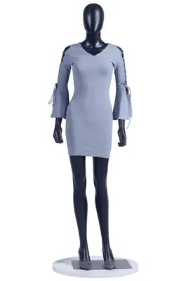 Image de Mannequin féminin abstrait, noir mat, pour vitrine. Visage abstrait
