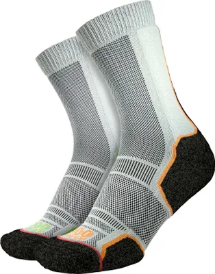 Produktbild von 1000 Mile Trek Socken Herren sportliche Wandersocken recycelt Medium