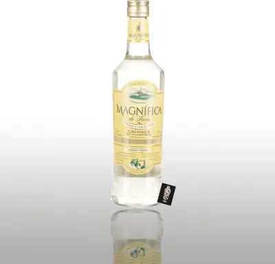 Produktbild von Magnifica Cachaca 0,7L 45% Vol.- [Enthält Sulfite]