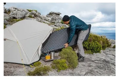 Image de Matelas de camping Naturehike Ultralight Square Standard R 3.5 noir