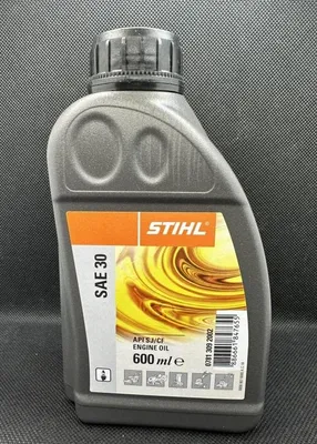 Produktbild von 4-Takt-Motorenöl SAE30 0,6 l - S 7813092002