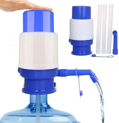 Obrázek produktu pro Ruční plastová pumpa na vodní nádrž s funkcí čerpání vody, ideální pro přenosné vodní nádrže s dávkovačem pitné vody.