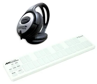 Immagine prodotto di Controller MIDI Muse Kinetics K-Board Snow con cuffie