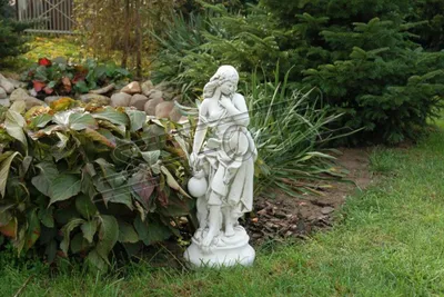 Produktbild von Gartenfigur "Frau Fontaine" 66cm Teichfigur Menschen Steinguss Gartendeko 586