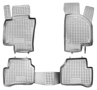 Produktbild von OMAC Fußmatte Gummi TPE für VW Passat Variant (365)