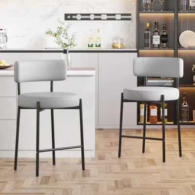 Immagine prodotto di Set di 2 sgabelli da bar, altezza seduta 63,5 cm, rivestiti in ecopelle grigia, con schienale
