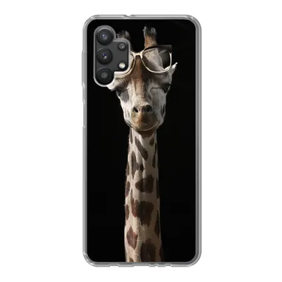Produktbild von MuchoWow® Handyhülle Schutzhülle Hülle für Samsung Galaxy A32 5G Giraffe - Schutzbrille - Schwarz Silikon Softcase Handy Hülle - Softcase