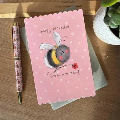 Immagine prodotto di Abbonamento «Compleanno: Ape e fiore» - Alex Clark