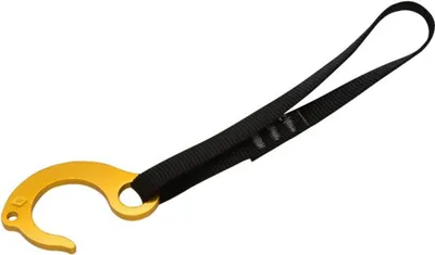 Gelber Fifi Hook von Black Diamond mit schwarzem Gurt; geeignet für Klettern und Fixierung.