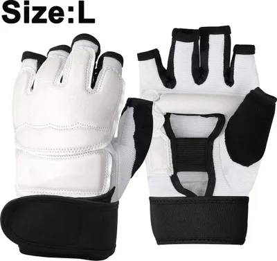 Produktbild von Paar Boxhandschuhe für Taekwondo, Karate und Sparring im Kampfsport Boxtraining
