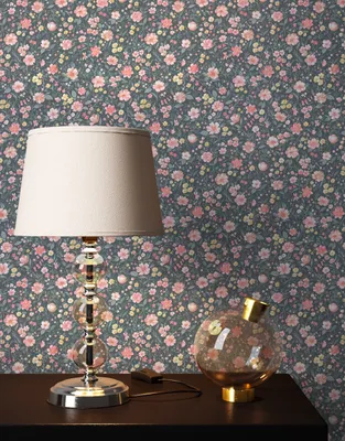 Produktbild von NEWROOM Tapete Rosa Vliestapete Blumen - Blumentapete Landhaus Anthrazit Blau Blüten Wiese Romantisch