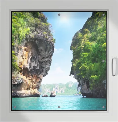 Produktbild von Wallario Lichtschutzbild, Dekorativer Sichtschutz Sonnenschutz 96 x 93 cm mit Motiv: Felsenschlucht am Meer in Thailand - Verdunklung ohne Bohren