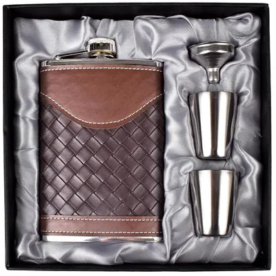 Immagine prodotto di Set da viaggio con borraccia da 237 ml in acciaio inossidabile 304, rivestita in pelle nera, completo di imbuto e bicchierini per liquori
