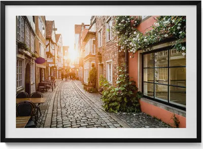 Produktbild von Italienische Straße zwischen Gebäuden– Wandbild mit Rahmen – Gerahmtes Bild  – Wanddekoration – 100x70 cm –  Schwarz Rahmen