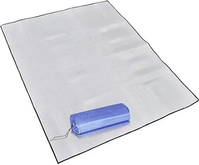 Produktbild von Famanu Isoliermatte Aluminium - Faltbare Schlafmatte für Camping, 200 x 150 cm
