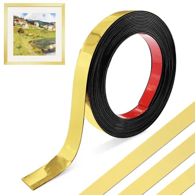 Obrázok produktu pre Samolepiaca dekoratívna lišta z PVC, zlatá, 12 metrov x 2 cm