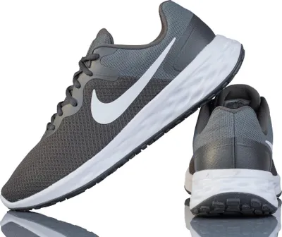 Produktbild von Nike Revolution 6 Sportschuh Grau