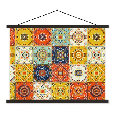 Produktbild von MuchoWow® Textilposter Vintage - Blumen - Muster - Weiß - Orange 150x113 cm mit schwarzem Rahmen - Wohnzimmer