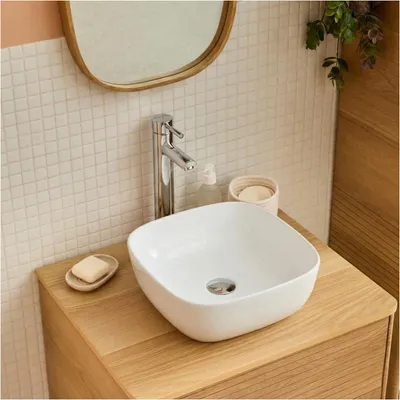Immagine prodotto di Lavabo da appoggio quadrato in Vetroceramica Diego