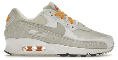Produktbild von Nike Air Max 90 Light Bone University Gold (Women's) - EU 42
