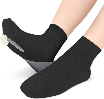 Produktbild von INF Gel Zehenspreizer Socken zur Hallux Valgus Korrektur, 1 Paar Schwarz