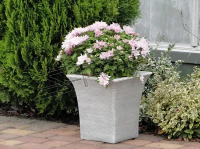 Zdjęcie produktu dla Blumenkorb Blumen Vase Gefäss Garten Terrasse Dekoration Statue Figuren S204053
