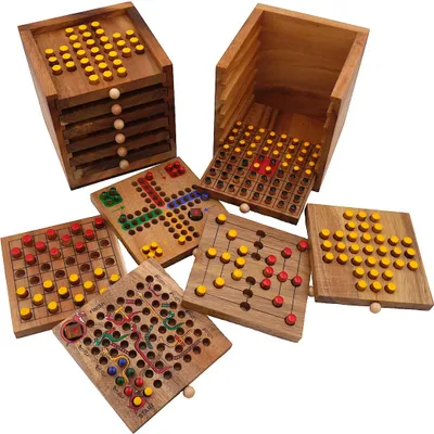 Produktbild von Tolle Spielesammlung, 6 verschiedene Spiele aus Holz in einer Holzbox