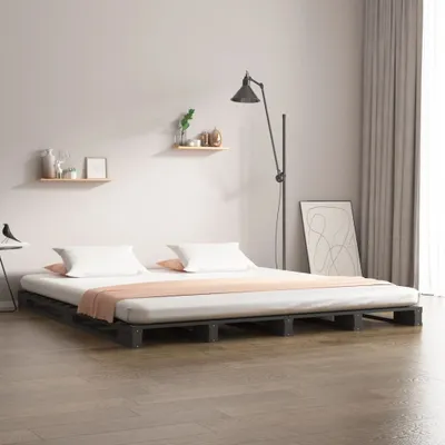 Produktbild von The Living Store Palettenbett Grau 120x190 cm Massivholz Kiefer