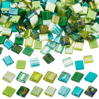 Imagen del producto de 280 cuentas separadoras – 14 colores – 2 agujeros – Cuentas cuadradas planas – Cuentas de vidrio – Ideales para la creación de joyas