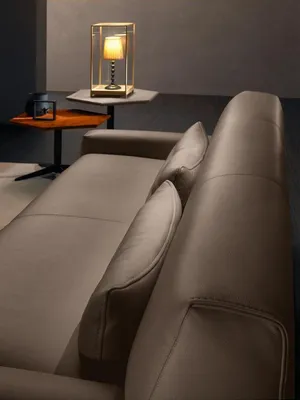 Produktbild von Sofagarnitur Couch Polster Ledersofa Prianera Italienische Möbel Sofa