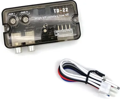 Obrázok produktu pre Auto-audio konvertor s funkciou oneskorenia, nastaviteľný vysokofrekvenčný-nízkofrekvenčný konvertorový zosilňovač 12 V
