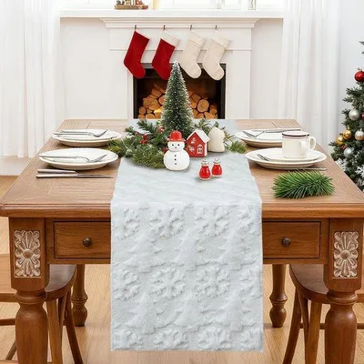 Obrázek produktu pro Uniqoos® Plyšová běhounka na stůl, Vánoce, 40 x 180 cm – 3D vánoční stromek a sněhové vločky, dekorace na stůl a ochrana pro 4–6 osob