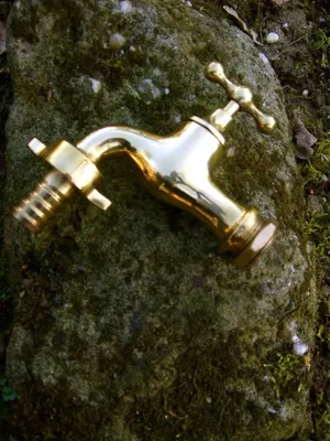 Produktbild von Wasserhahn wie antik, Messing, Wasserspeier, Wasserhahn für Gartenbrunnen
