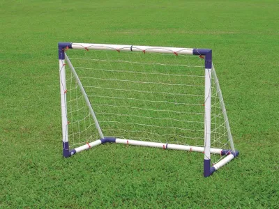 Image de Megaform but de football PVC but de football robuste pour l'intérieur et l'extérieur