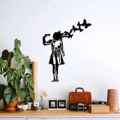 Obrázok produktu pre Wallity, Banksy - 10, dekorácia na stenu, čierna, kov, 66 x 51 cm