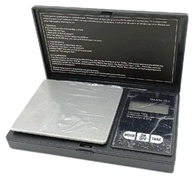 Zdjęcie produktu dla Vinabo precyzyjna waga 0,01g waga gram 700g/0,01g waga gram waga złota precyzyjna waga cyfrowa z wyświetlaczem LCD i funkcją tarowania 7 jednostek do kuchni, kawy, biżuterii (w tym 2 baterie)