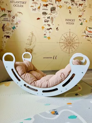 Obrázok produktu pre Montessori hojdačka s vankúšom (bezový kvet), biela, 85 cm, 5 v 1, CE