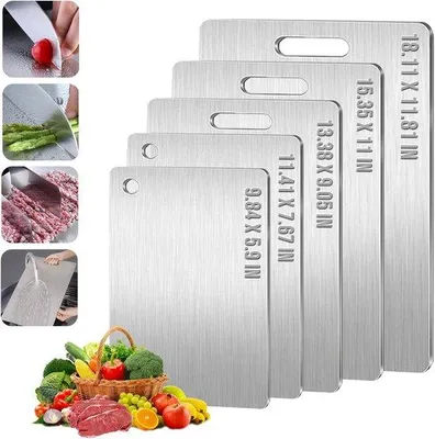 Produktbild von Famanu Schneidebrett aus Titan - Doppelseitig für Fleisch, Gemüse und Obst - Klein (29 x 19 cm)