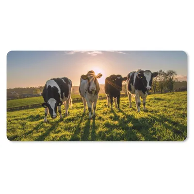 Produktbild von MuchoWow® Schreibtischunterlage Kühe - Sonne - Gras - Tiere - Bauernhof 80x40 cm - XXL Mauspad - Gaming Mauspad