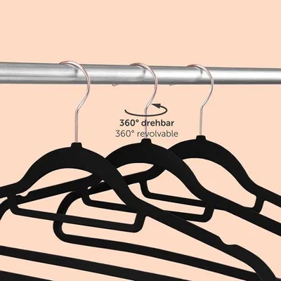 Productafbeelding van Famanu set van 30 kledinghangers met antislipcoating - zwart