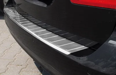Obrázek produktu pro Ochranná lišta hrany kufru Mercedes E-Class 2009-2013 (W212, combi, matná)