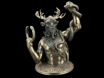 Productafbeelding van Buste van Cernunnos – Decoratief beeld in bronskleur, met de hand beschilderd, 18,5 cm × 13 cm × 21 cm, modelnummer WU77949A1