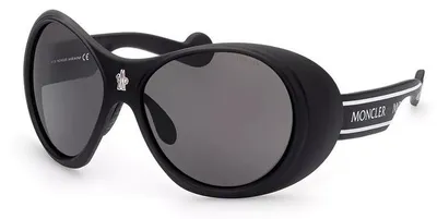 Immagine prodotto di OCCHIALI DA SOLE MONCLER, modello BLACK OVAL. ******